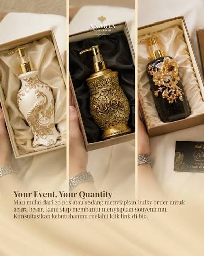 souvenir emas